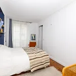 Beautiful Design Apt In Paris Near The Louvre